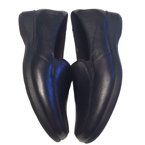 Clark’s Shoes Women’s Sz 8.5 Black Comfort Leather Loafers EUC - Picture 5 of 8